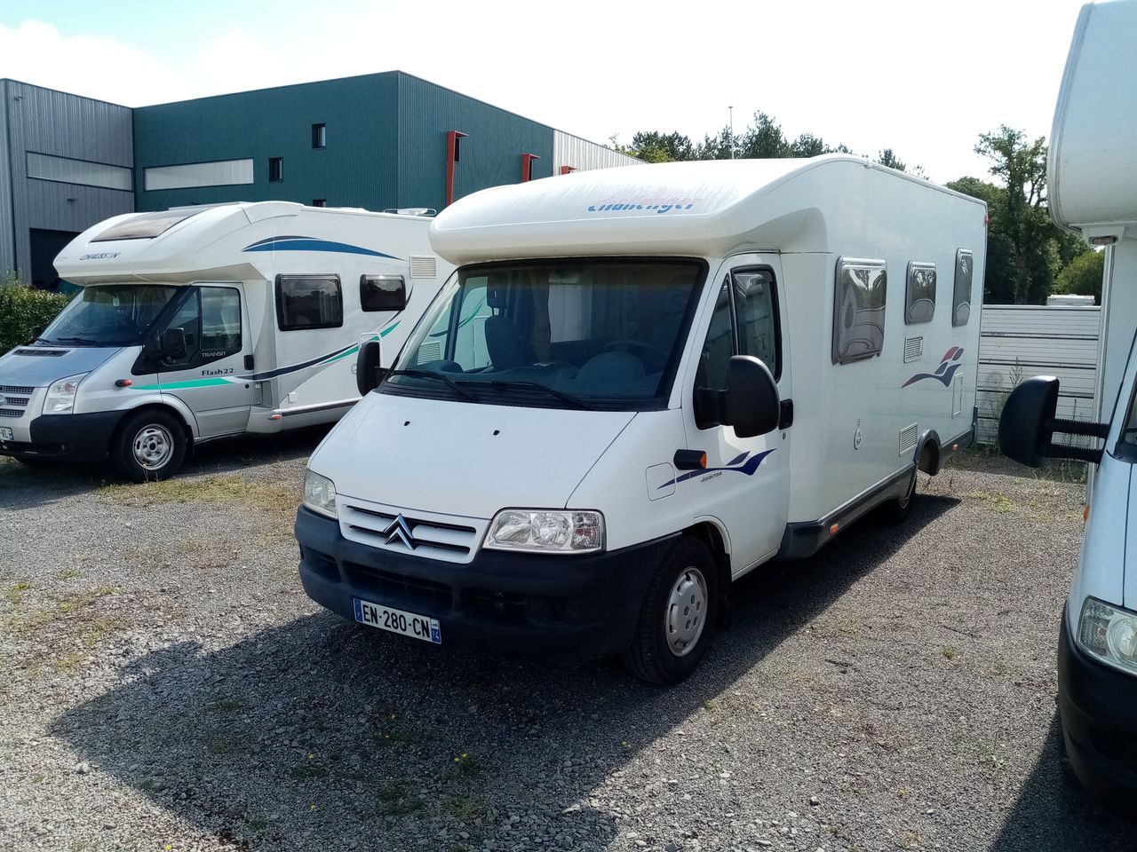 Camping-car CHALLENGER GENESIS 38 / 5 PL CARTE GRISE